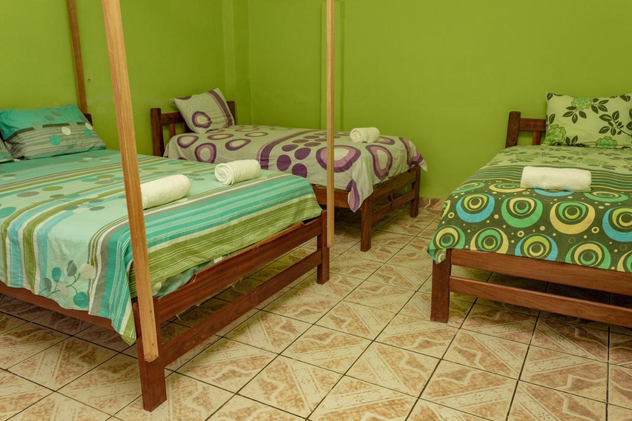 Perezoso Hostel Руренабаке Екстериор снимка