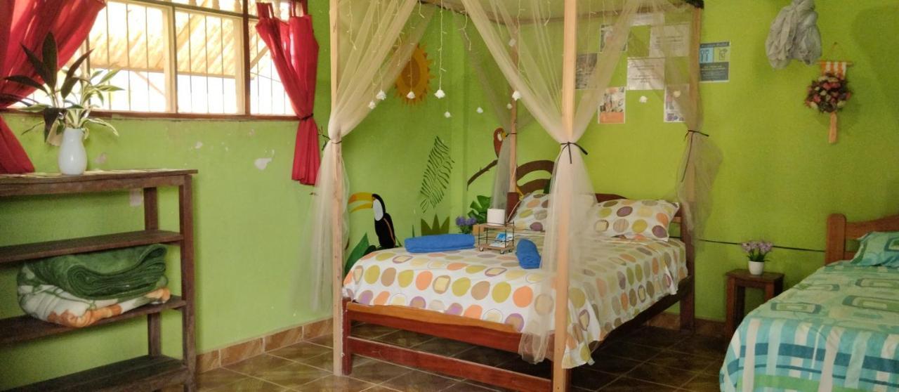 Perezoso Hostel Руренабаке Екстериор снимка
